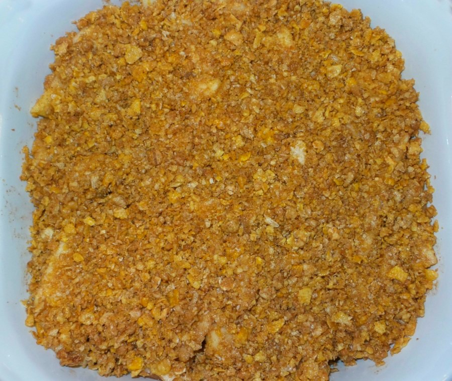 Easy Apple Crisp with Honey Bunches of Oats - Family Fun Journal