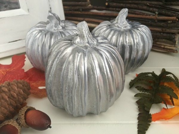 https://www.familyfunjournal.com/wp-content/uploads/2017/10/DIY-Murcury-Pumpkin-Decor-with-Looking-Glass-Spray-Paint-1.jpg